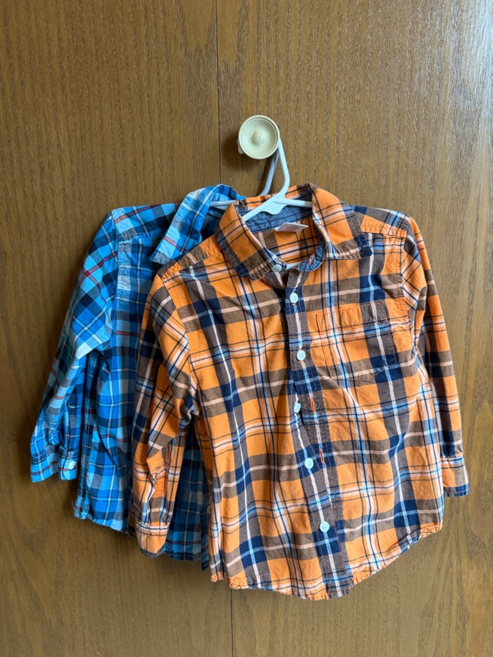 Boy’s Plaid Button Up Shirts (2) Gymboree and OshKosh B’Gosh Size 4